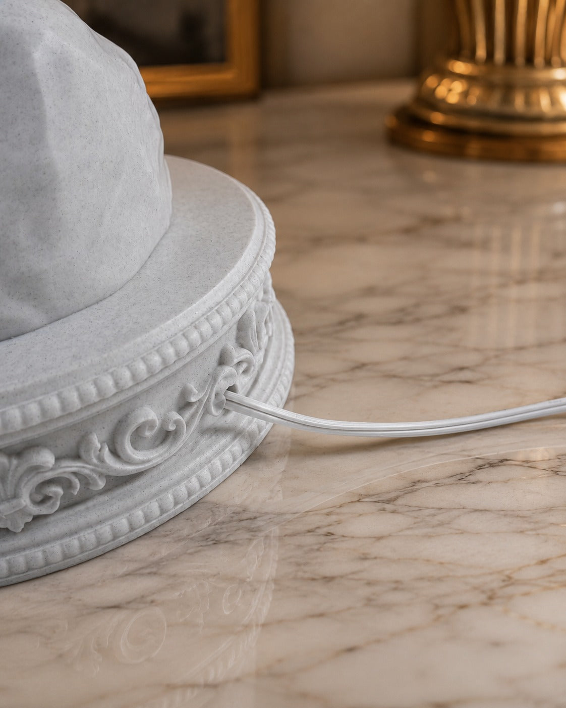 The Thinker Sculptural Lamp — view 8